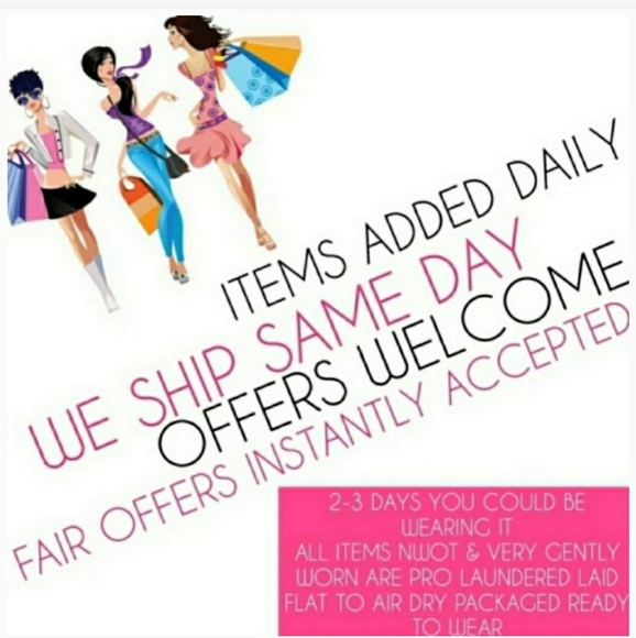 In Bloom Robe Size L Silky Priceless China NWOT - Picture 11 of 11